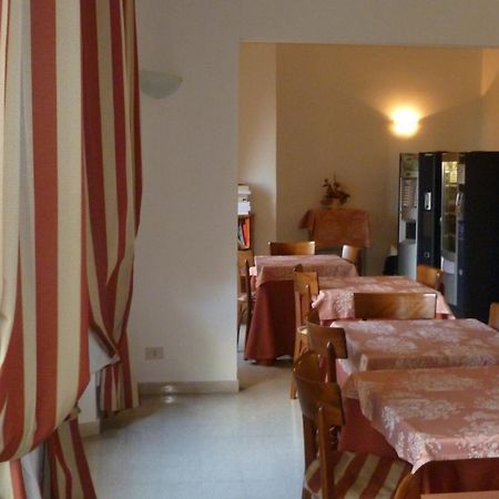 רומא Hotel Major Aventinus מראה חיצוני תמונה