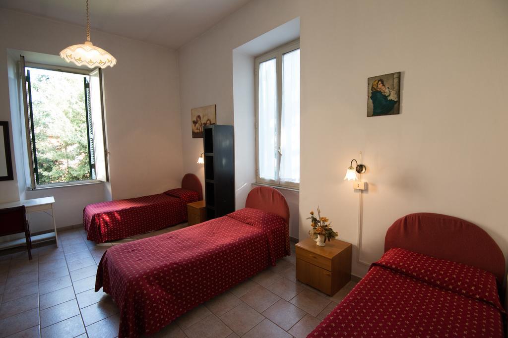 רומא Hotel Major Aventinus מראה חיצוני תמונה