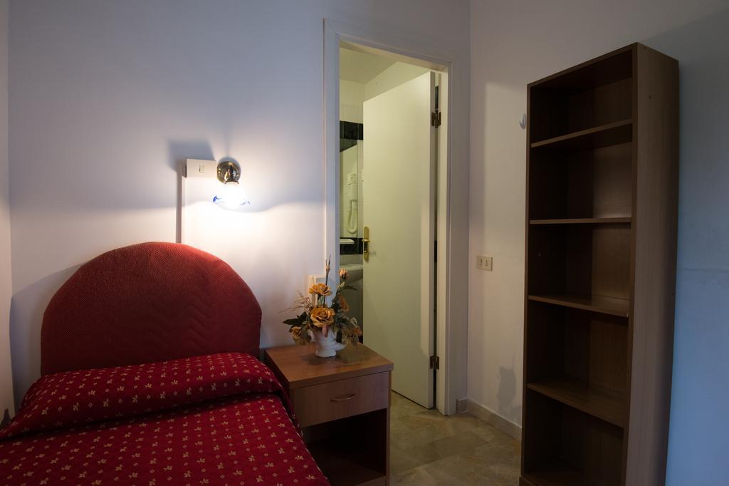רומא Hotel Major Aventinus מראה חיצוני תמונה