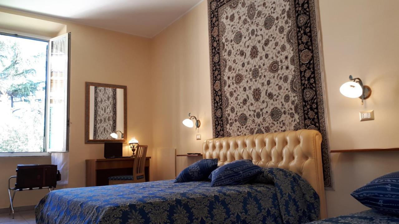 רומא Hotel Major Aventinus מראה חיצוני תמונה