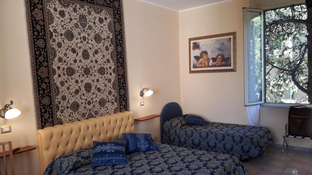 רומא Hotel Major Aventinus מראה חיצוני תמונה